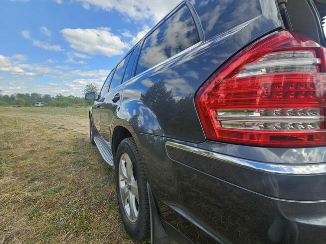 Mercedes GL 350 4 x 4 terenowy 7 os. Hak