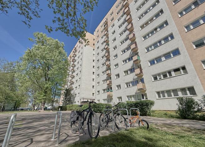 Sprzedam bezpośrednio - 2 pokoje po remoncie, Mokotów