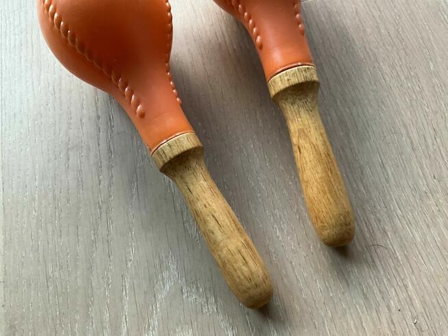 Marakasy - instrument perkusyjny