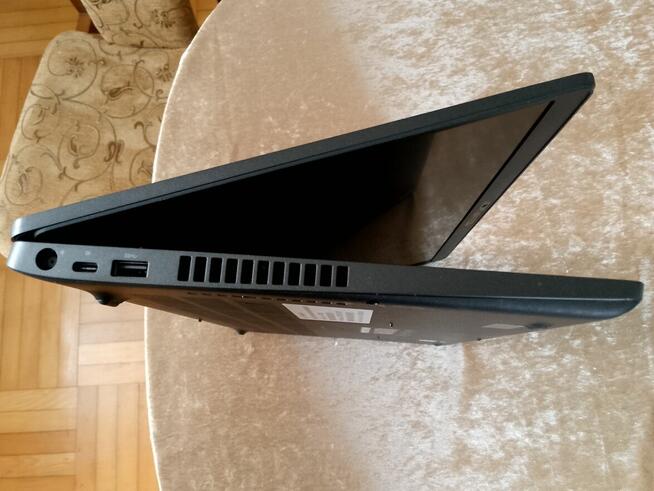 Dell Latitude 5500 - I5-8gen. SSD