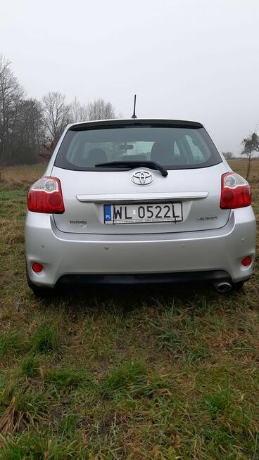Sprzedam Toyotę Auris