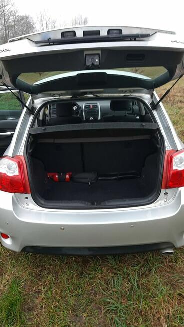 Sprzedam Toyotę Auris