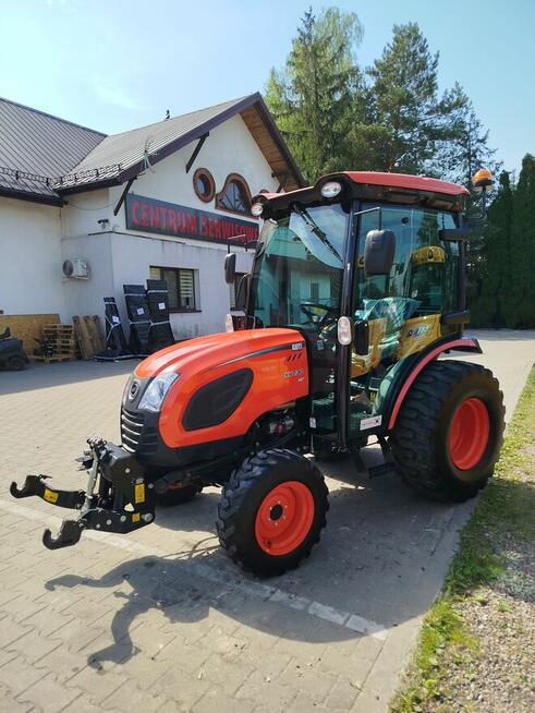Ciągnik Kioti CK4030 CH 40KM wersja DEMO z 7-letnią gwarancj
