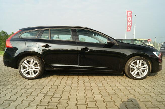Volvo V60 linje Business 2.0 150KM D3 Stan BDB 1 rej. 2017rok kamera cofania