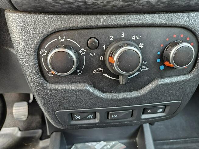 Dacia Lodgy Krajowy / Pierwszy właściciel / 7 osobowy / Navi / Podgrzewane fotele