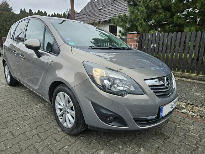 Opel Meriva Nawigacja / Podgrzewane fotele / Klimatronic x 2 / Parktronic x 2