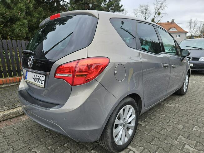 Opel Meriva Nawigacja / Podgrzewane fotele / Klimatronic x 2 / Parktronic x 2