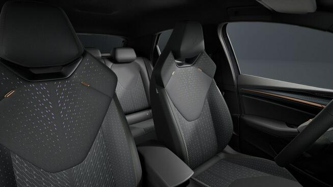 Cupra Raval 210KM - 52kWh - Rocznik 2026
