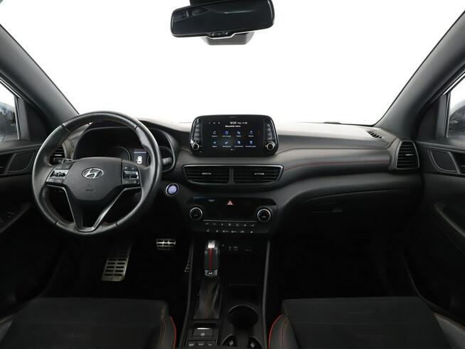 Hyundai Tucson 4x4 automat skóra/alcantara full LED navi klima auto kamera i czujniki