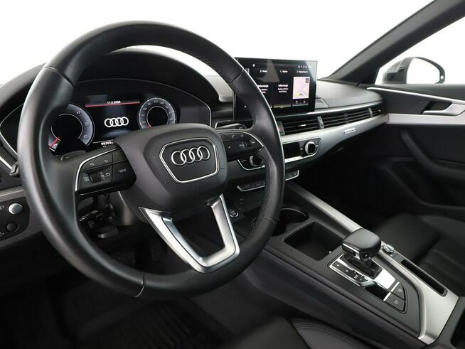 Audi A4 Allroad mHEV 4x4 automat skóra full LED virtual cocpit klima (3 strefy) el. st