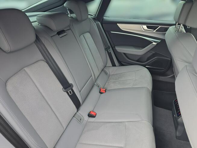 Audi A7 SkrętnaOś_Pneumatyka_HeadUp_MatrixHD_Alcantara_S Line_B&O_Kamera360_FV