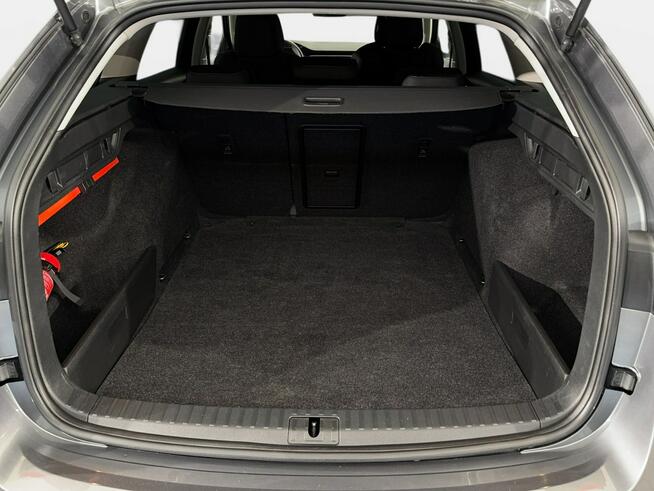 Škoda Octavia VAT 23% Combi Ambition 2.0TDI 115KM DSG 2022/2023 r., salon PL, V