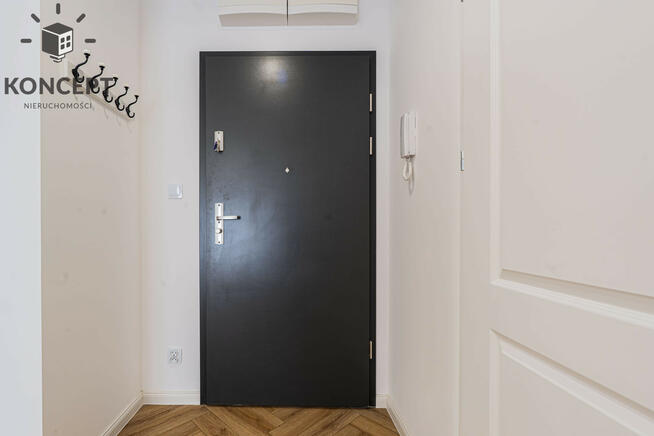 2 pok. mieszkanie z balkonem i parkingiem | Centrum