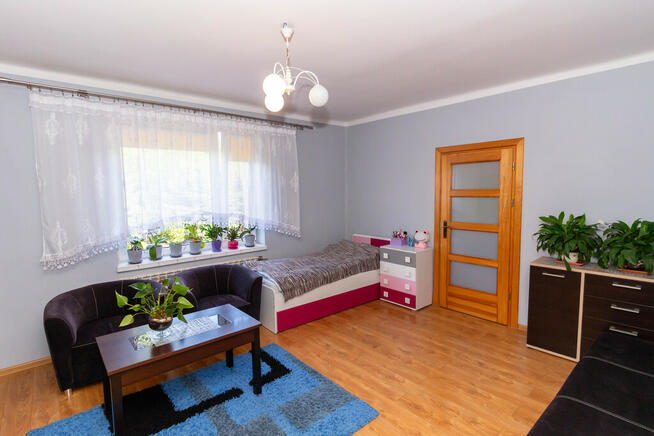 Dom po remoncie 106,5m2 działka 2873m2 + choinki