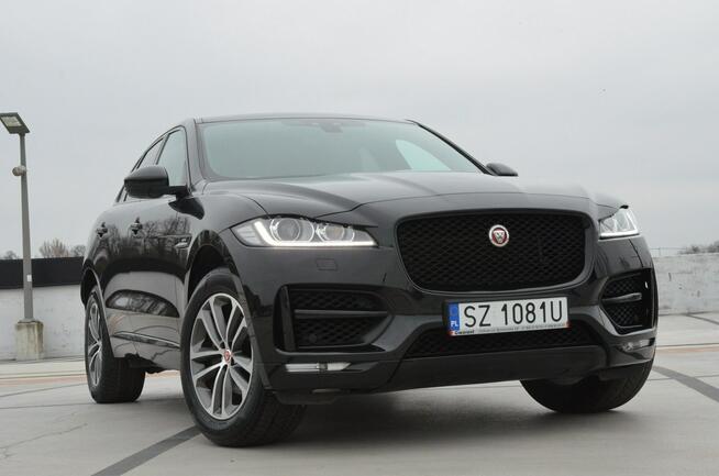 Jaguar F-PACE 2.0 i 250 KM R-Sport AWD /Alcantara/ Navi/ El.fotele/ Kamera/ El.klapa