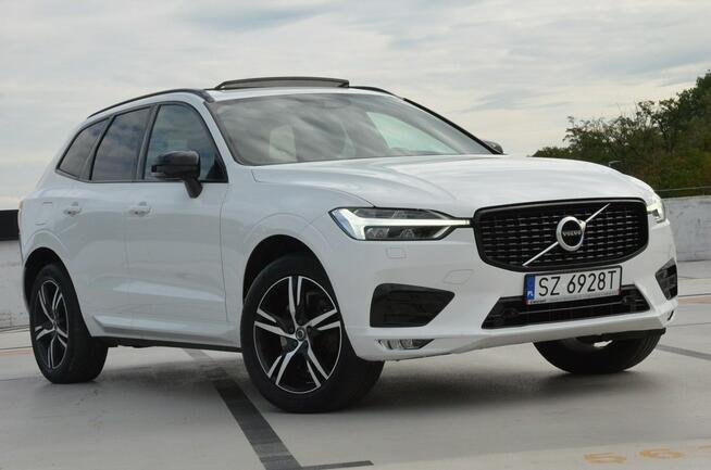 Volvo XC 60 R-Design AWD aut. Panorama/ Navi/ Skóry/ Kamera/ El.fotele/ Grzania