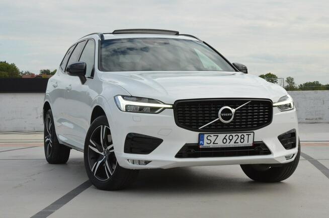 Volvo XC 60 R-Design AWD aut. Panorama/ Navi/ Skóry/ Kamera/ El.fotele/ Grzania
