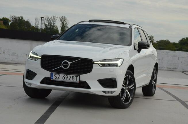 Volvo XC 60 R-Design AWD aut. Panorama/ Navi/ Skóry/ Kamera/ El.fotele/ Grzania