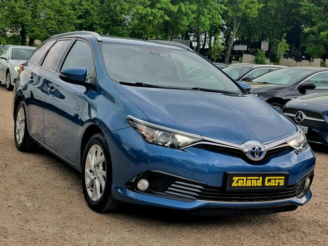 Toyota Auris Hybryda LED Serwis Tempomat Kamera Climatronic Gwarancja