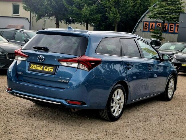 Toyota Auris Hybryda LED Serwis Tempomat Kamera Climatronic Gwarancja