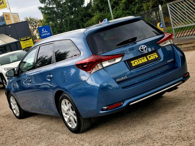 Toyota Auris Hybryda LED Serwis Tempomat Kamera Climatronic Gwarancja