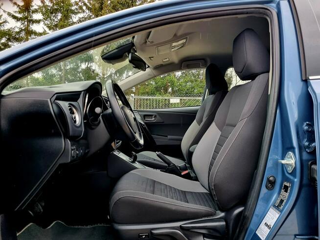 Toyota Auris Hybryda LED Serwis Tempomat Kamera Climatronic Gwarancja