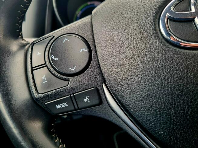 Toyota Auris Hybryda LED Serwis Tempomat Kamera Climatronic Gwarancja