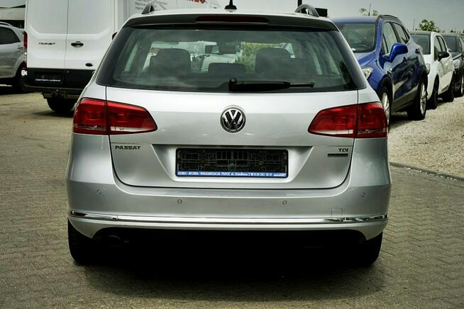 Volkswagen Passat 1,6TDI Klima, NAVI, 2011r., KOMBI
