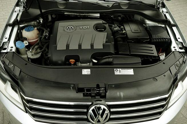 Volkswagen Passat 1,6TDI Klima, NAVI, 2011r., KOMBI