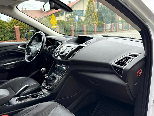 Ford Kuga Serwis. * Org. Przebieg * Klima dwustr. * Podg. Szyba * Navi * Kamera