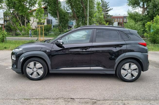 Hyundai Kona Fashion 64 kWh 204 KM Pompa Ciepła Hak Kamera HUD KRELL FV23% SOH100%