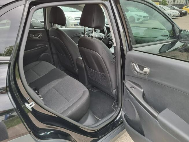 Hyundai Kona Fashion 64 kWh 204 KM Pompa Ciepła Hak Kamera HUD KRELL FV23% SOH100%