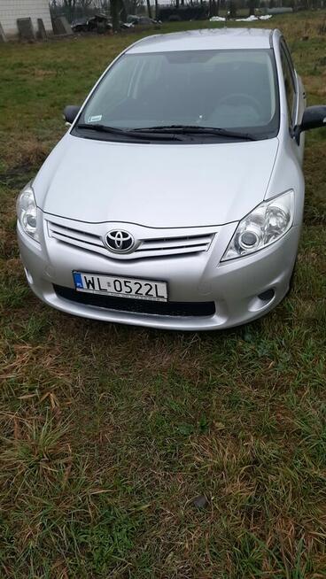 Sprzedam Toyotę Auris