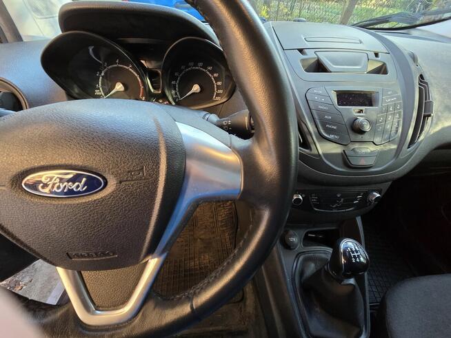 Ford Transit Courier 2016 rok benzyna