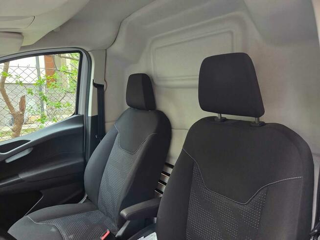 Ford Transit Courier 2016 rok benzyna