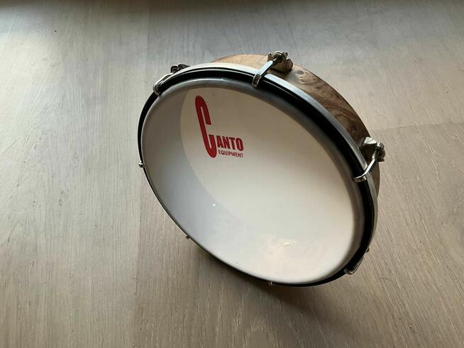 Bębenek - instrument perkusyjny. 8 cali.