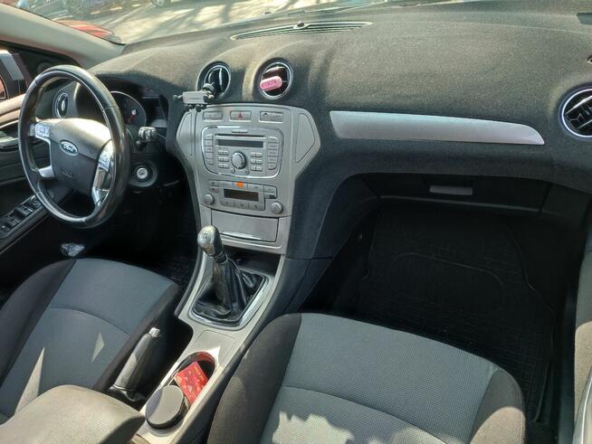 Ford Mondeo 1.6 LPG.(10lpg=100km)