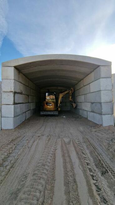 magazyn betonowy/ garaż/ łuk betonowy