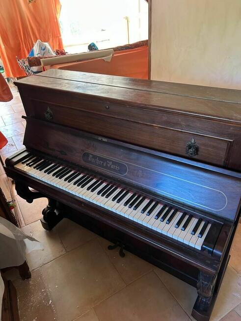 Pianino