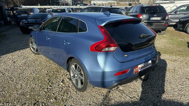 Volvo V40 2.0 d3 150KM /204KM ledy bi xenon wstyd park pół skóry panorama 1.r.gw
