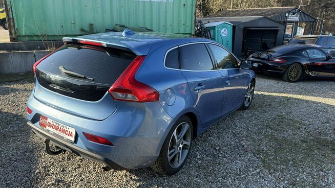 Volvo V40 2.0 d3 150KM /204KM ledy bi xenon wstyd park pół skóry panorama 1.r.gw