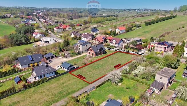 Działka budowlana 1296m2 - Toporowice