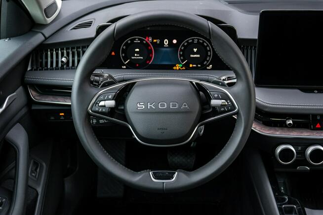 Škoda Superb L&K 2.0 TSI 204 KM DSG