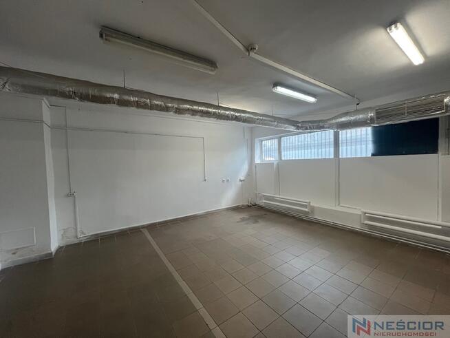 Do wynajęcia lokal usługowy / magazynowy – 220 m²