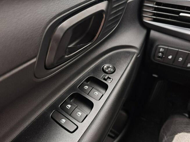 Hyundai i20 Różne kolory 1.0 T-GDI 6MT (90KM) - MODERN BLACK | nowość!