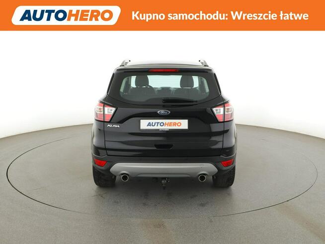 Ford Kuga navi klima auto grzane fotele czujniki parkowania hak