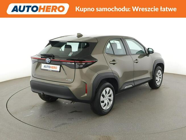 Toyota Yaris Cross Dynamic hybryda automat kamera hak klima-auto ACC