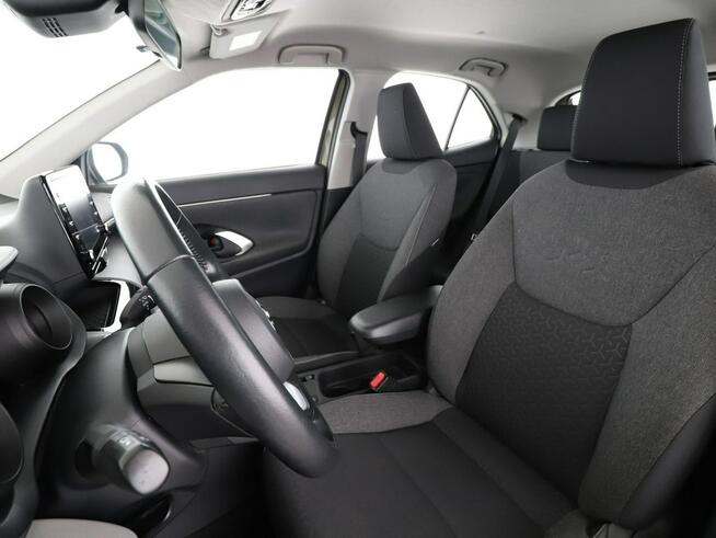 Toyota Yaris Cross Dynamic hybryda automat kamera hak klima-auto ACC