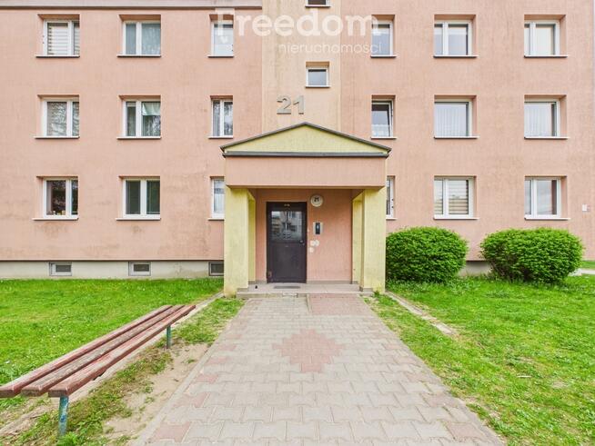 Mieszkanie na 2 piętrze w centrum Jarot