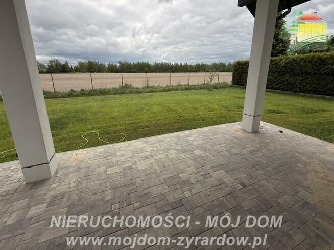 Dom Bronisławów gm. Baranów